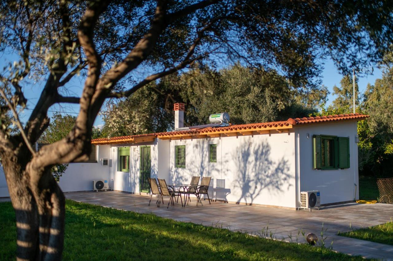 Вилла House By The Sea Эйон Экстерьер фото